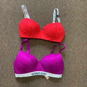 Victoria’s Secret Wireless Bras 34 D